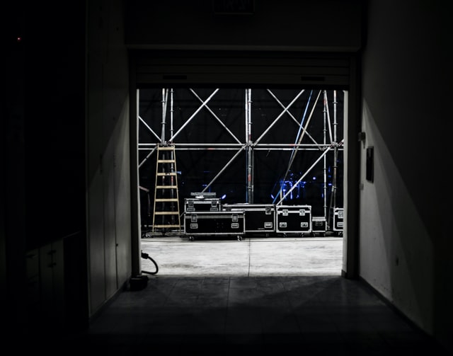 Slaginstrument roadie tillen zwaar rug houding ergotherapie musici